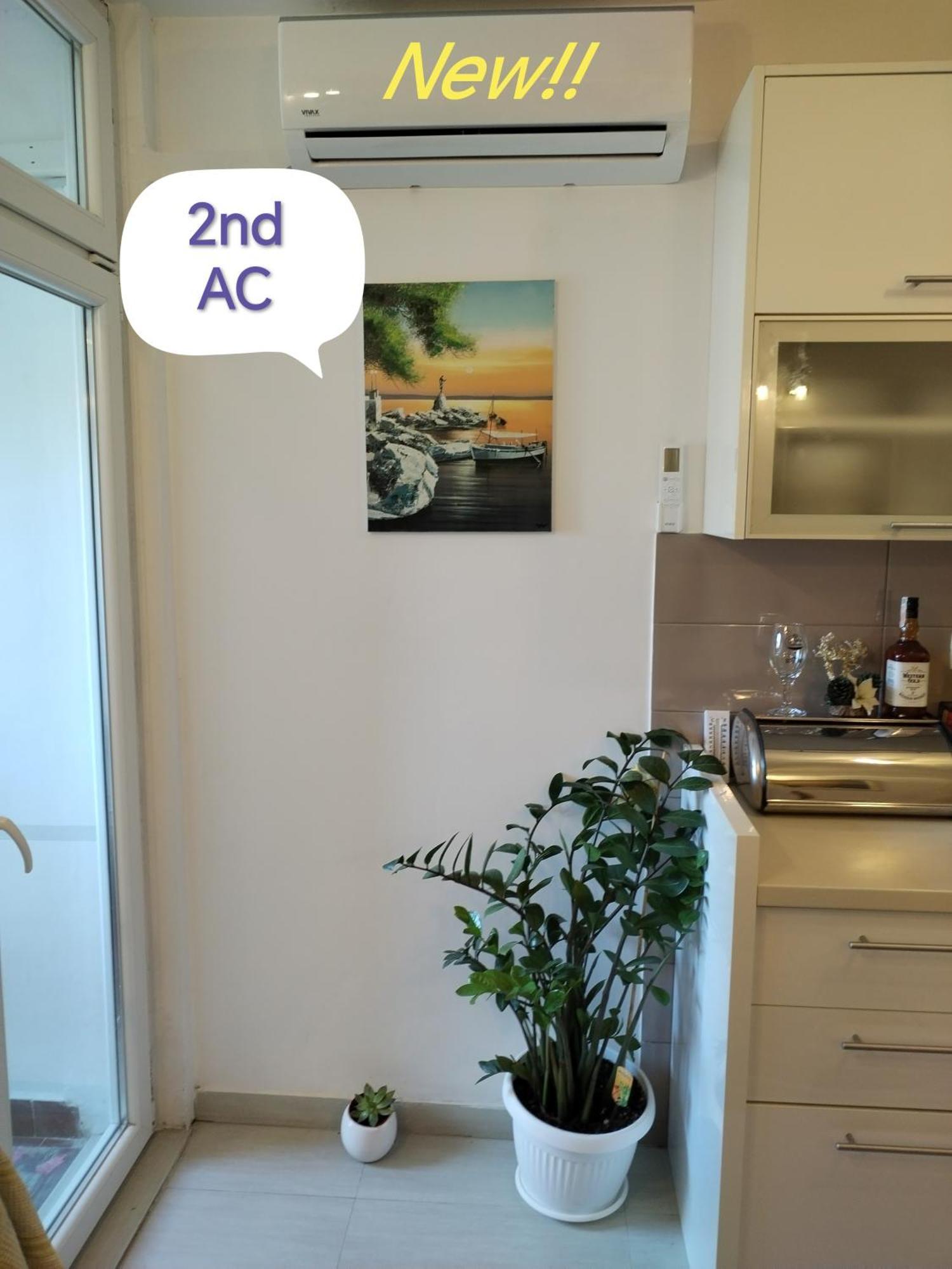 Full Equipped Flat Close To All Split Exterior photo